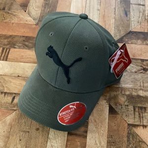 Puma stretch fit hat NWT